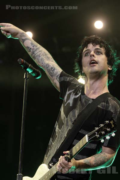 GREEN DAY - 2012-08-26 - SAINT CLOUD - Domaine National - Grande Scene - 